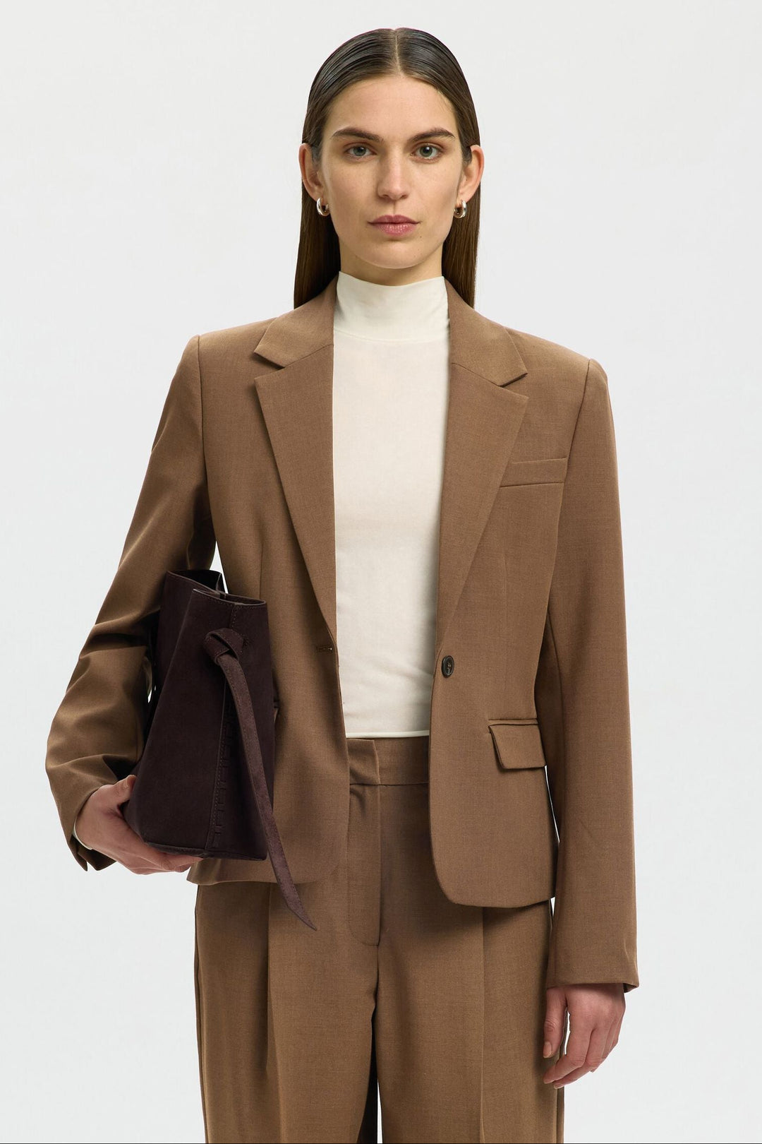 Selected Femme Signe blazer i toffee – produktbillede forfra