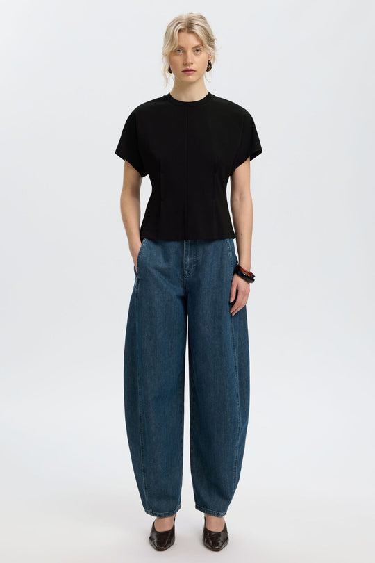 Selected Femme Wera T-shirt i sort – detalje af pasform
