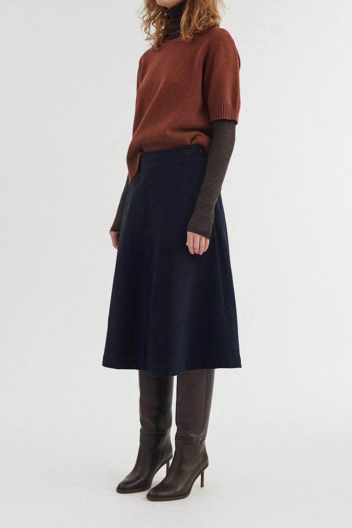 Basic Apparel Millu Skirt india ink – set fra siden