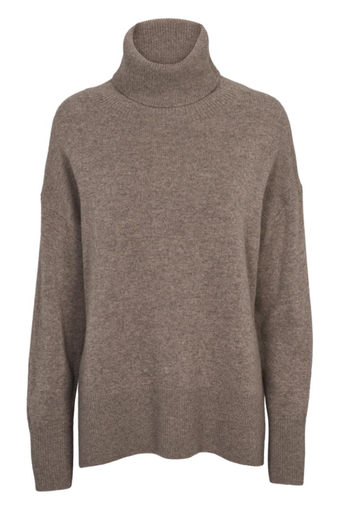 Basic Apparel Liz T-Neck sweater i portobella – produktbillede forfra