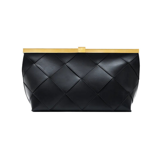 Bagsiden af Anine Clutch i sort flettet læder