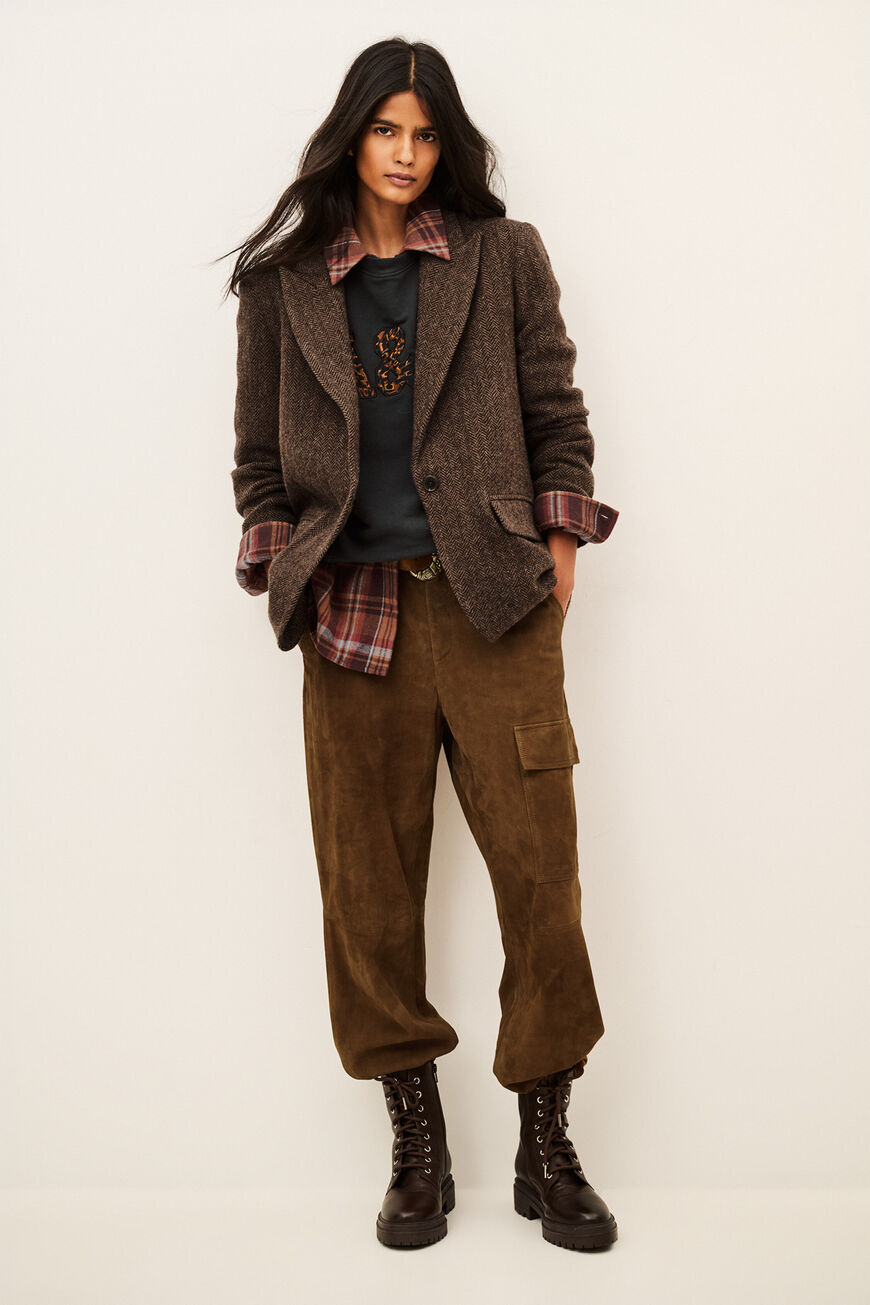 ba&sh Kast blazer i brun set forfra