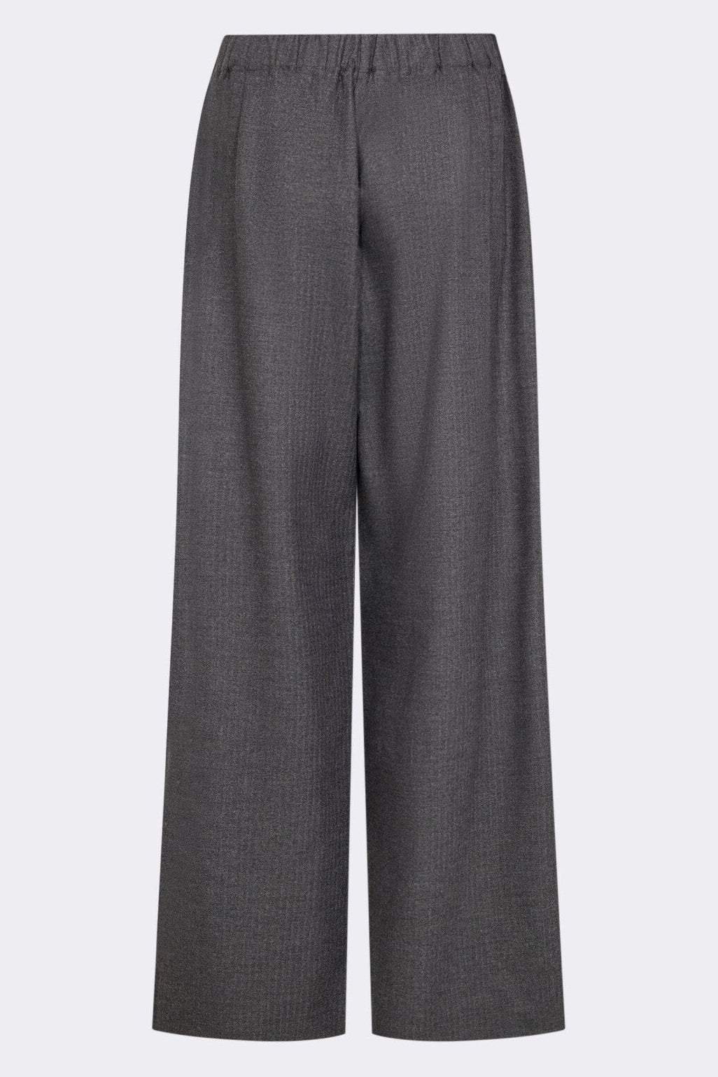 Levete Room LR-Norda 1 pants i mørkegrå med vidde i benene, elastik i taljen og lægdetaljer.

