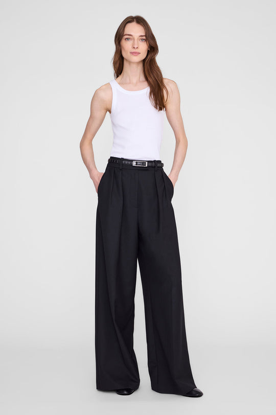 Anine Bing Elly Belt Studs Smooth Leather i black med dekorative nitter.