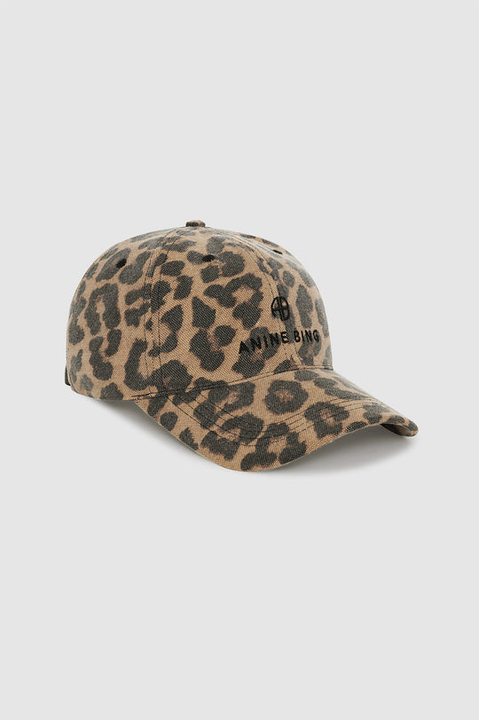 Anine Bing Jeremy Baseball Cap i Black & Brown Leopard – bomuldskasket med justerbar rem, leopardprint og broderet logo.
