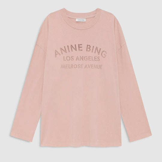 ANINE BING Ivan Long Sleeve i washed blushed med Melrose Stencil-print og afslappet pasform.