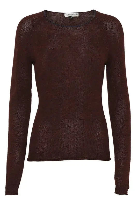 Gorridsen's Afrodite Peru Sweater: Klassisk Komfort i 100% Baby Alpaca Uld i farven 'Winter red'