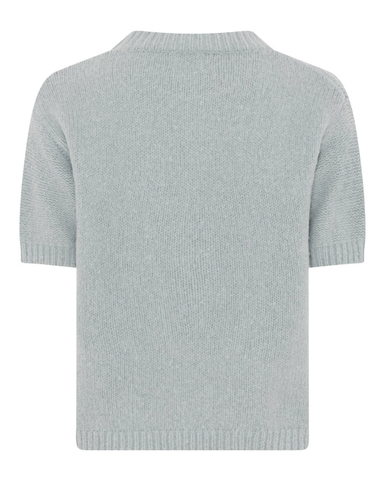 La Rouge Alpa S/S Knit i faded green – kortærmet strik med rund hals, firkantet pasform og blød alpaka- og uldblanding.
