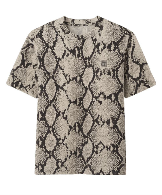 Anine Bing Avi Tee i Washed Python – T-shirt i 100% bomuld med python-print, rund hals og afslappet pasform.
