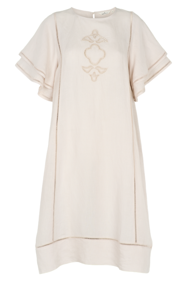 Basic Apparel Arina Dress – oversized kjole med korte ærmer og broderi foran.