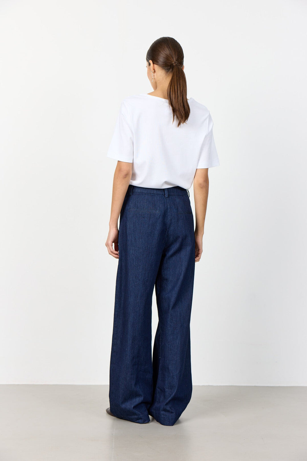 Leveté Room Paloma 1 T-shirt – klassisk T-shirt med rund hals og korte ærmer.