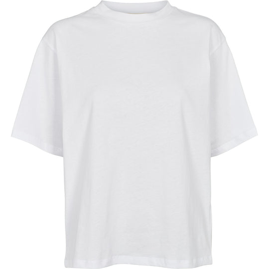 Basic Apparel Raja Tee i hvid – oversized T-shirt i 100 % økologisk bomuld med dropped skuldre og rund hals. 