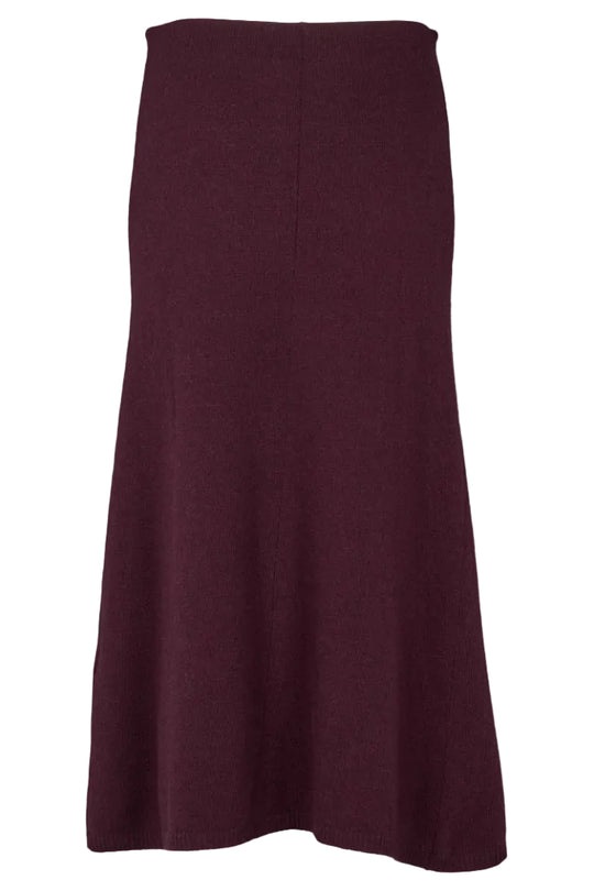 Basic Apparel Lise 3/4 Skirt i port royale med A-formet silhuet, elastisk rib i taljen og 3/4-længde.
