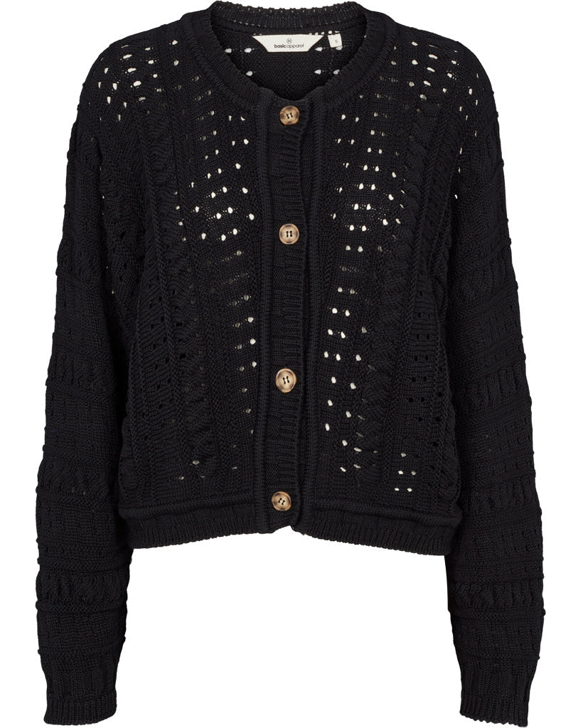 Basic Apparel Winie Cardigan i sort med strikket mønster, stolpelukning og rund hals i økologisk bomuld.
