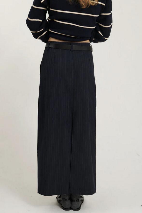 Basic Apparel Marjorie Long Skirt i Sky Captain - Lang nederdel i let genanvendt polyester