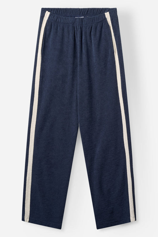 Project AJ117 Camma wide leg bukser i midnight med elastisk talje og sidepanel.