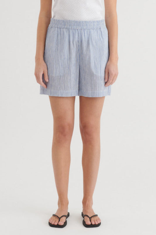 Basic Apparel Carol shorts riviera – lette shorts i økologisk bomuld med elastik.