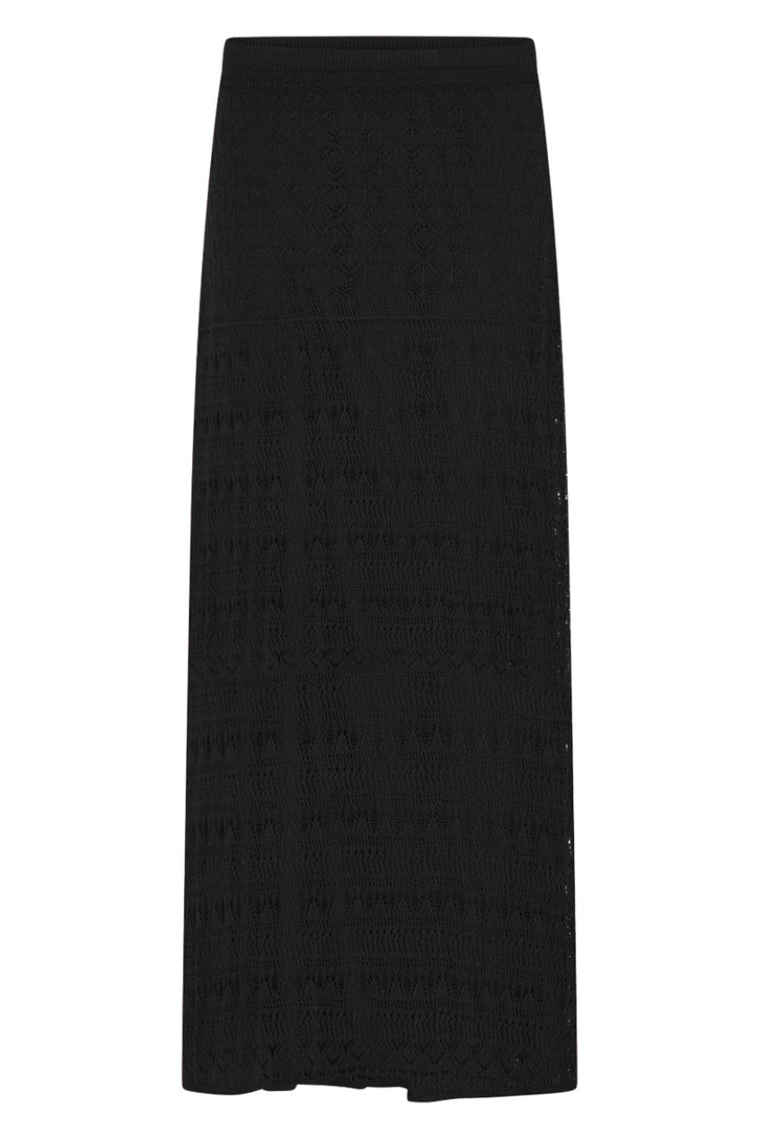 La Rouge Charlotte Knit Skirt i black med dekorativt hulmønster.