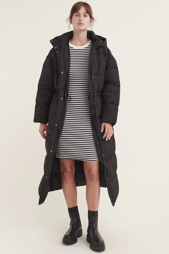 Frakke | Basic Apparel Dagmar coat, black