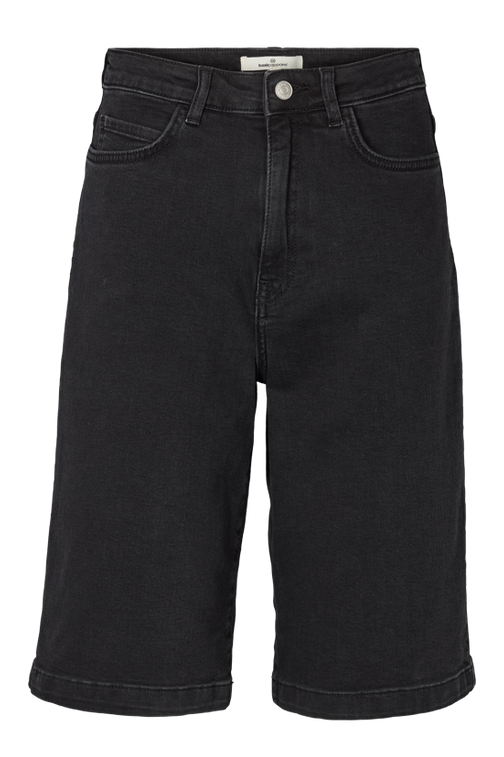 Basic Apparel Ea Black shorts – denimshorts med brede ben og afslappet pasform.
