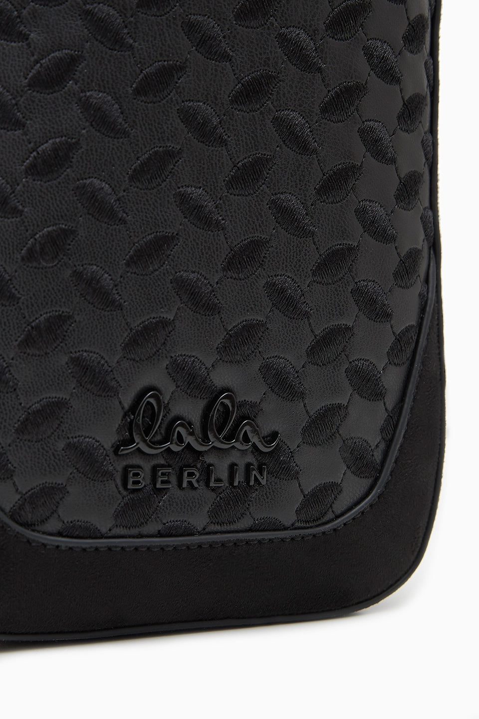 Lala Berlin | Crossbody | Milwa grainy vegan leather, black
