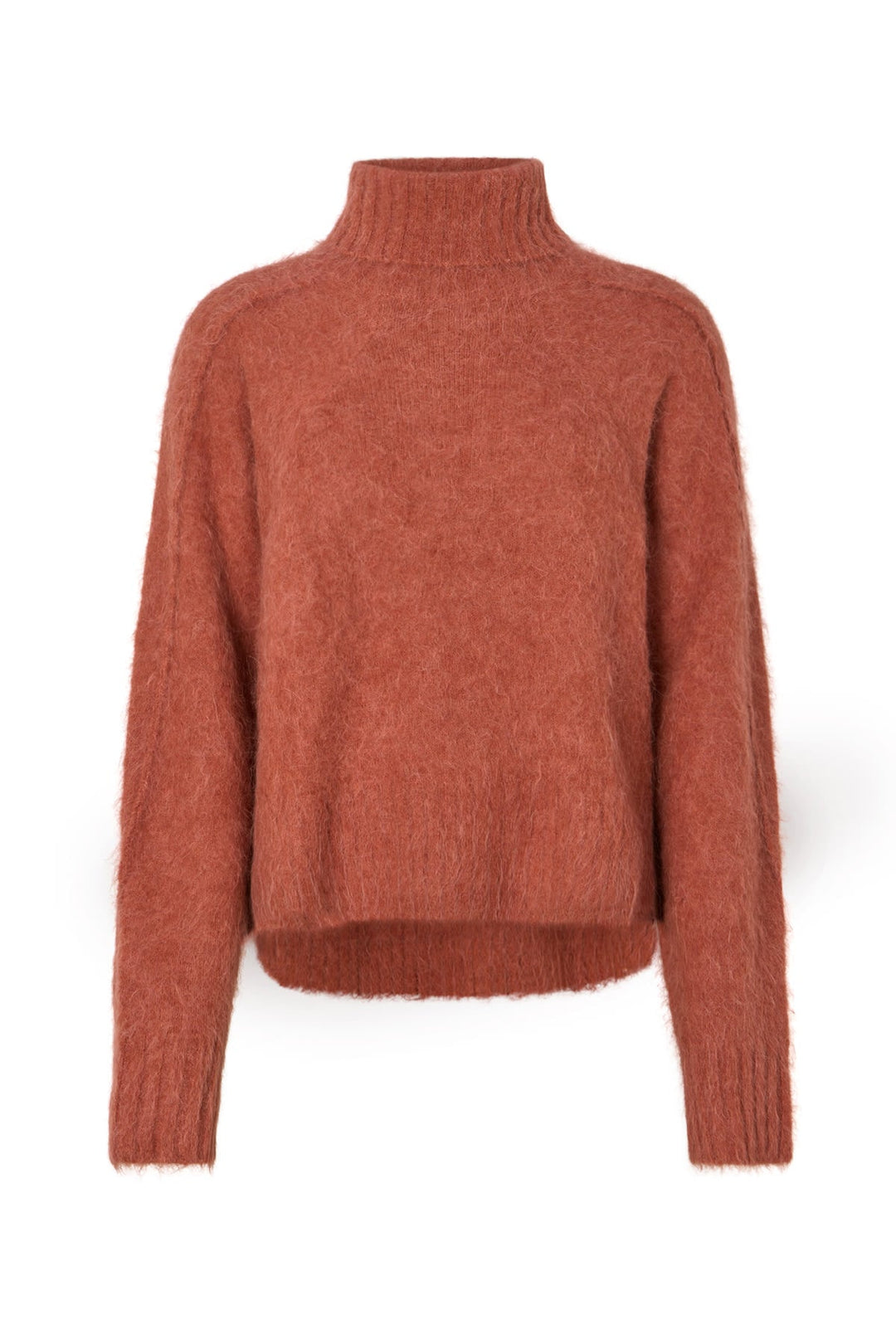 Rabens Saloner Mabeka Fluffy Knit sweater i redwood detalje af materialet