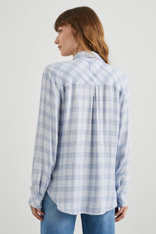 Rails Hunter Shirt i Baby Blue – Blød Ternet Skjorte i Rayon