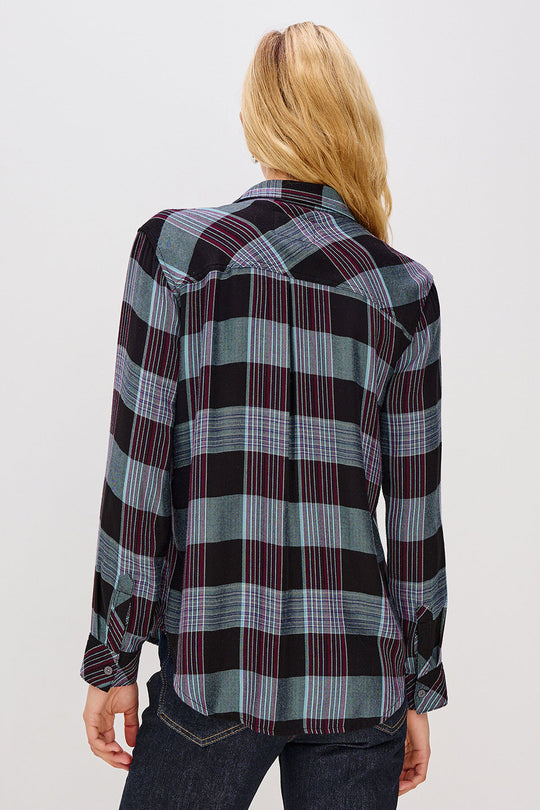 Rails Hunter Shirt i Cinder Aqua Mulberry – ternet, langærmet skjorte i blød rayon med krave, gennemknappet front og brystlomme.
