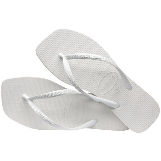 Havaianas Slim Square sandal white – klipklapper med firkantet snude og flad sål.