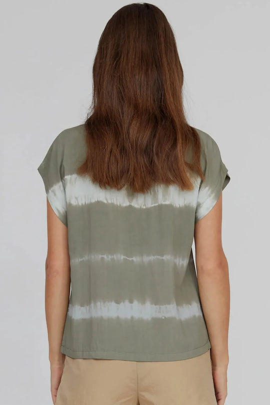  T-shirt | Basic Apparel Orchid Tee, tie dye vetiver 