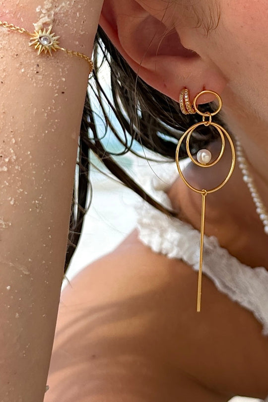 Alura Grace Earstud 33 ørestikker med zirkonia.