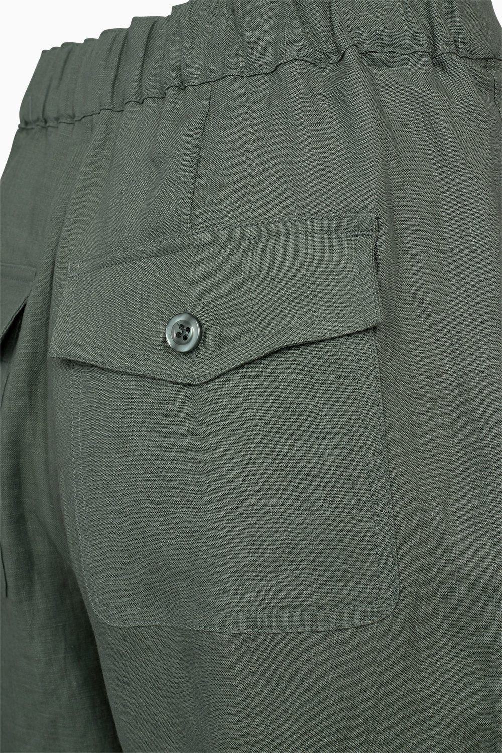 IVY Copenhagen Augusta 70's Linen Pant – højtaljede hørbukser med brede ben, forlommer og klassisk lukning. Let og stilfuld sommerfavorit. Cassandra.dk