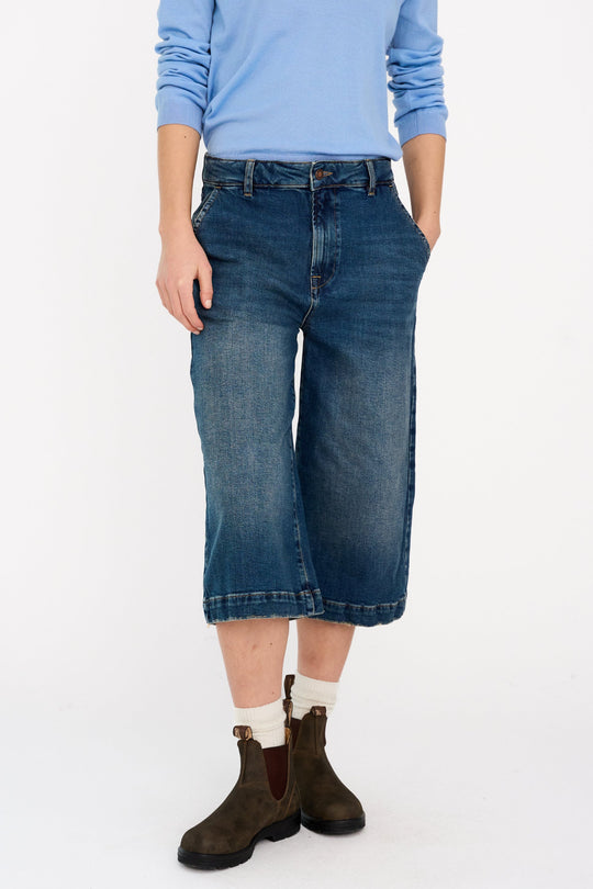 IVY Copenhagen Augusta French Culotte jeans i mid-blue denim med høj talje og brede cropped ben.
