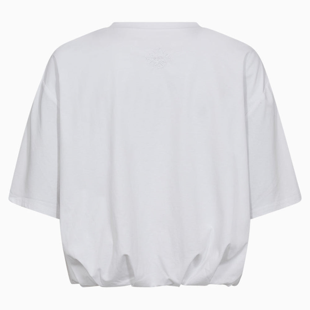 IVY Copenhagen Baily Balloon T-shirt i hvid med oversized pasform og elastisk kant.