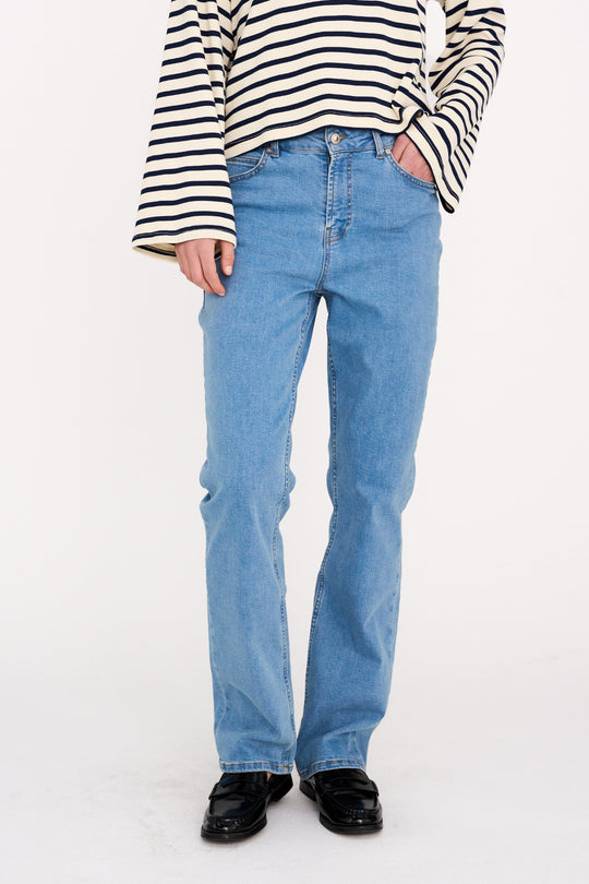 IVY Copenhagen Lulu Jeans i wash westminster – højtaljede jeans med lige ben og stretch.