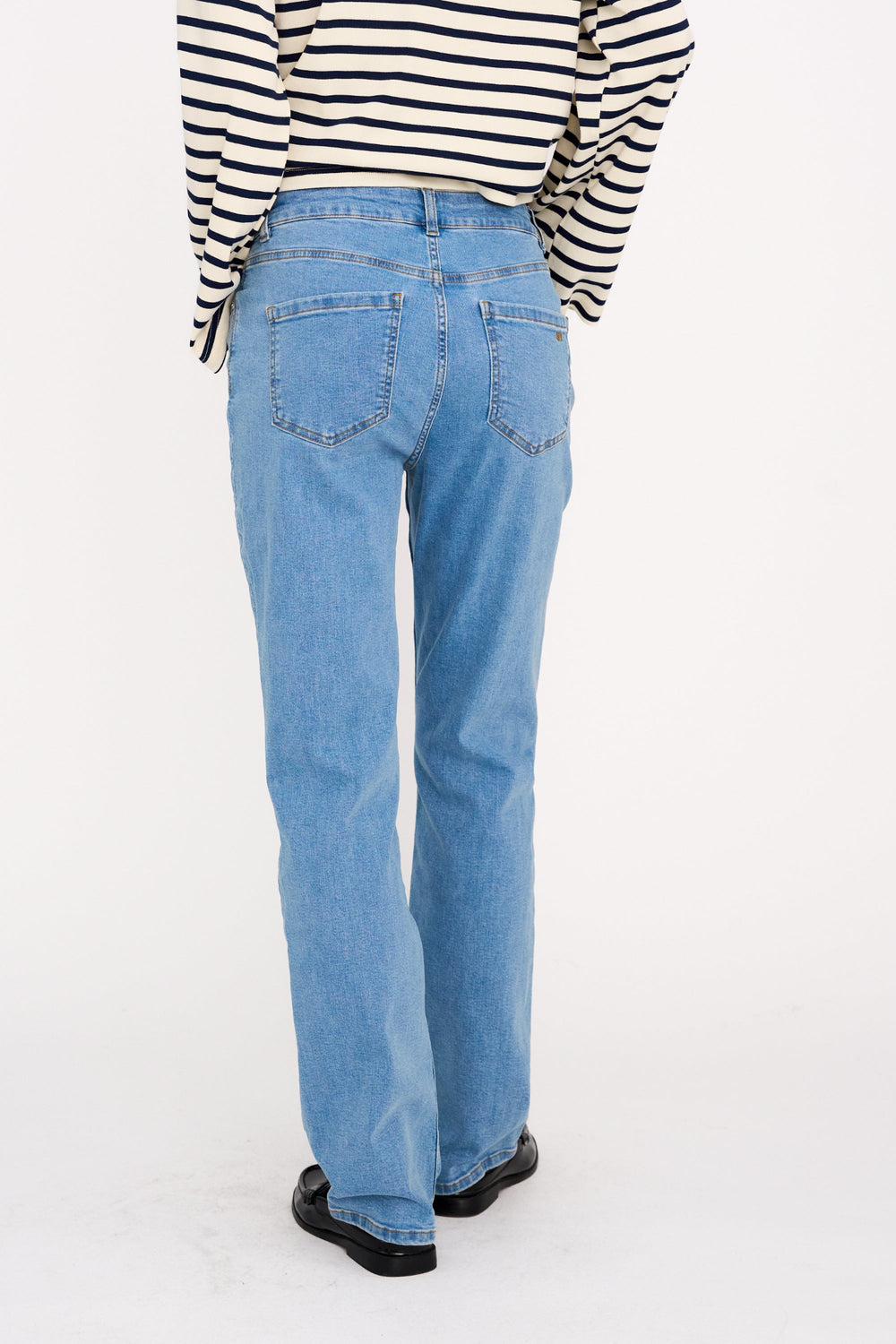 IVY Copenhagen Lulu Jeans i wash westminster – højtaljede jeans med lige ben og stretch.