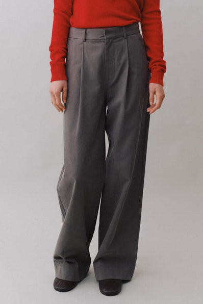 Beta Studios Klara Pants – Herre-inspirerede Bukser i Bomuld og Tencel