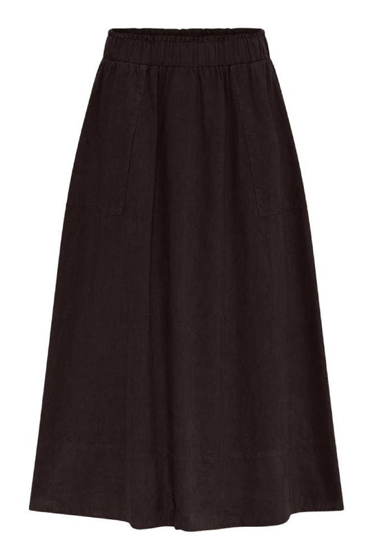 LA RŌUGE Vilma Skirt i dark brown babyfløjl – corduroy nederdel i 100% bomuld med flatterende pasform og sporty twist.
