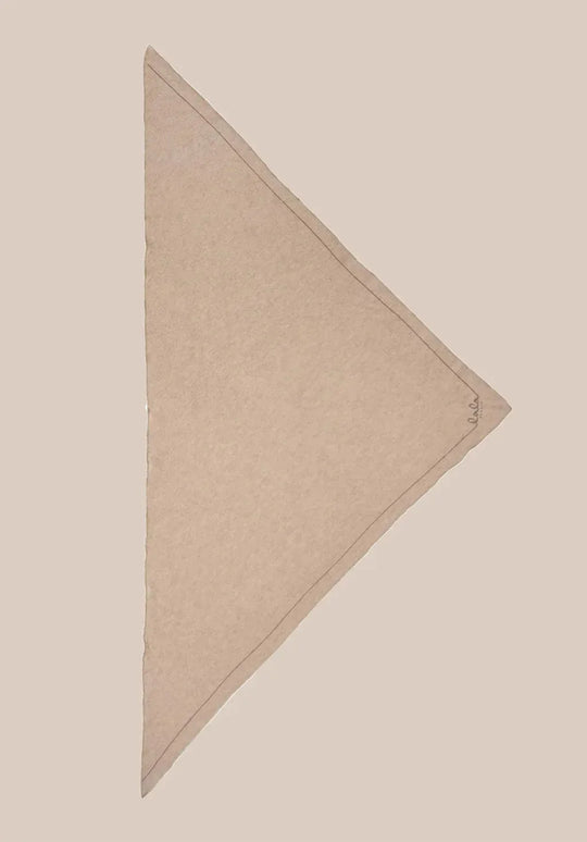 Tørklæde | LALA BERLIN Triangle Solid Logo M - Dune beige