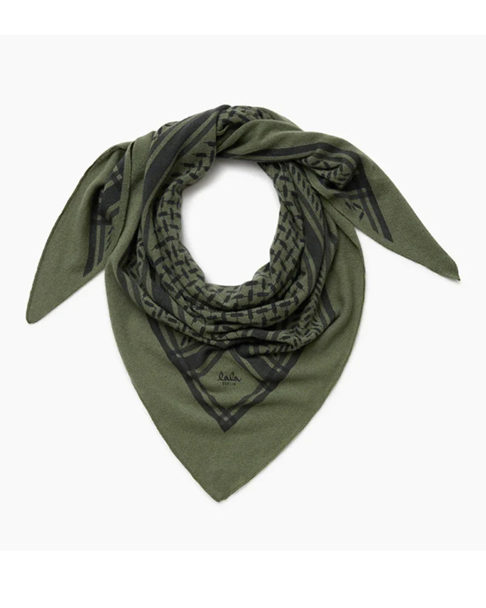 Lala Berlin Triangle Trinity Classic M tørklæde i moss/asphalt – trekantet tørklæde i 100% kashmir med ikonisk heritage-print, blødt, varmt og elegant