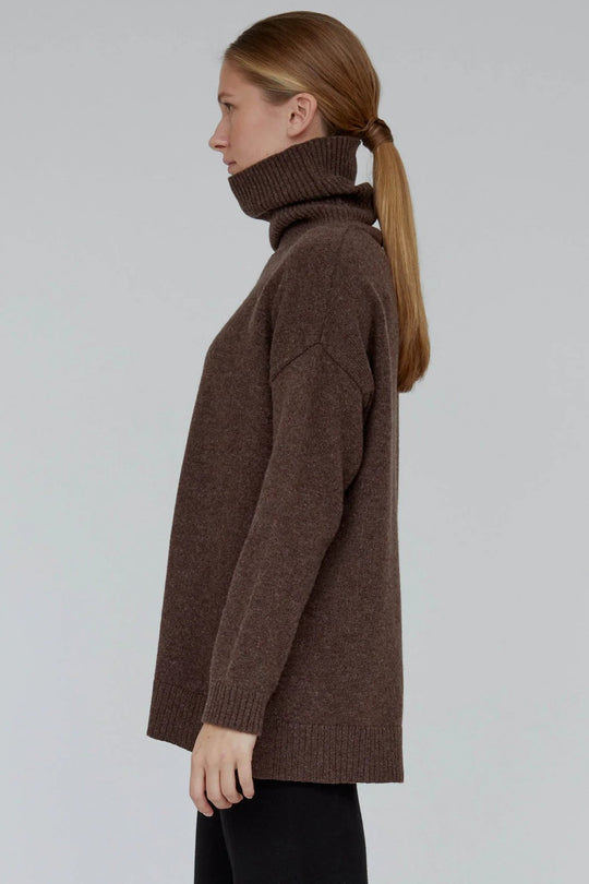 Sweater | Basic Apparel Line T-neck, brown melange