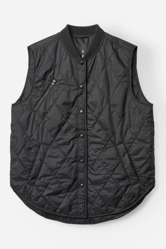 Project AJ117 Nizza vest i sort – quiltet nylonvest med Sorona®-fyld og utility-detaljer.

