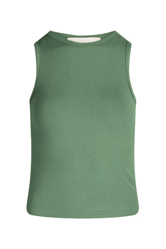 La Rouge Lisa ribbet singlet i faded green med udskæringer og kropsnær pasform.