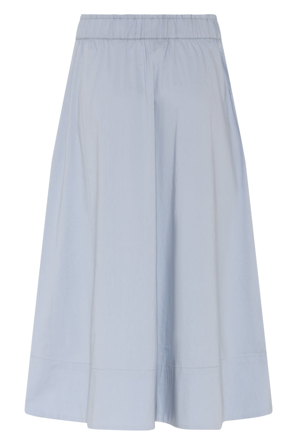 Vilma nederdelen i faded blue fra La Rouge er den ideelle balance mellem sporty komfort og tidløs elegance.