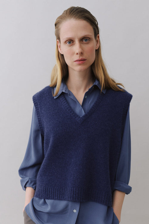 Beta Studios | Vest | Ninka Vest, indigo