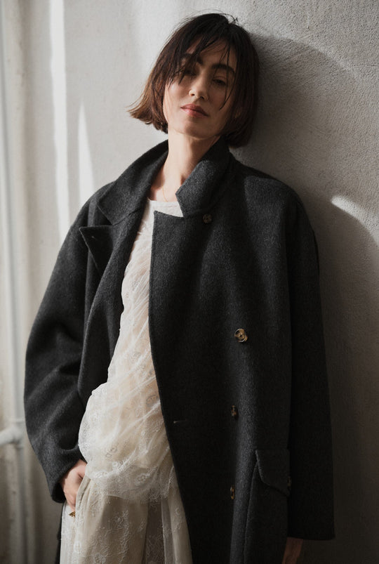 Rabens Saloner Leanna Double Felt Wool frakke i mørkegrå melange produktdetalje