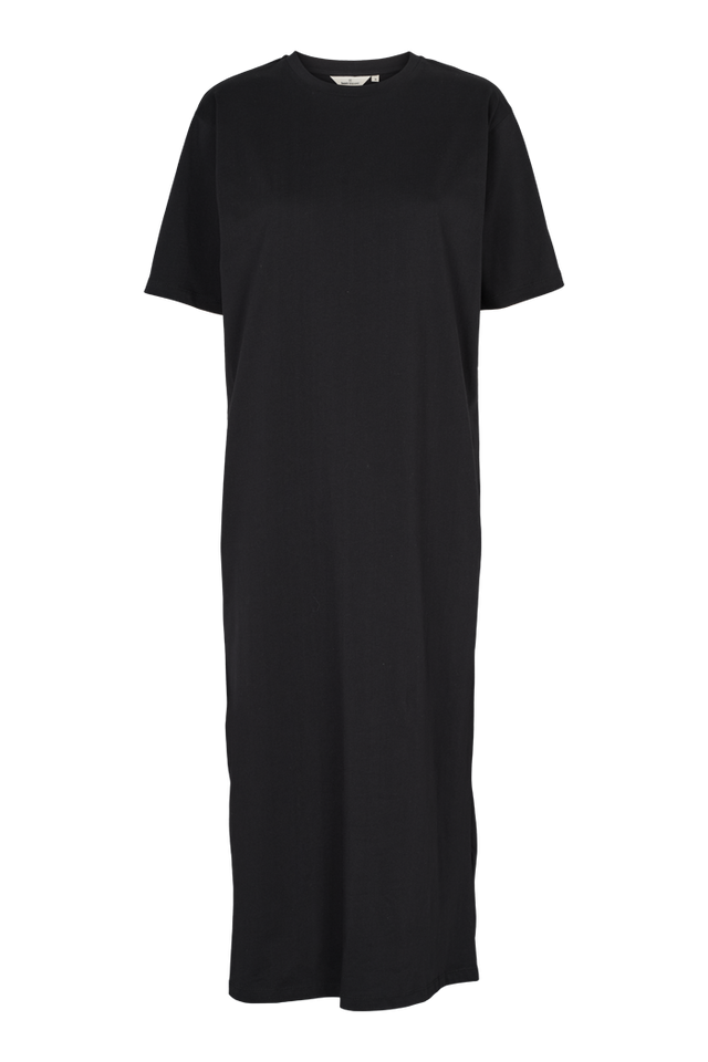 Basic Apparel Ryda Tank Dress i sort – ærmeløs kjole med rund hals, ankellængde, løst fit og slidser i siderne i let hør/viskose kvalitet.
