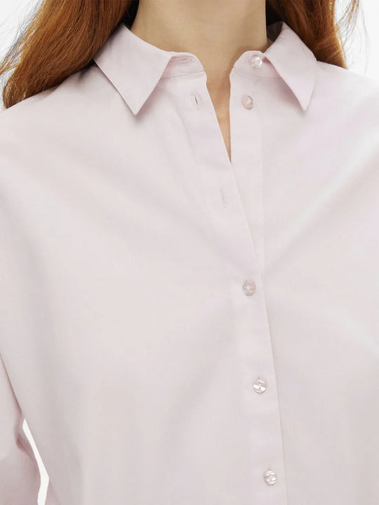 Basic Apparel Carol SS lyserød skjorte i riviera med korte ærmer og løst fit.