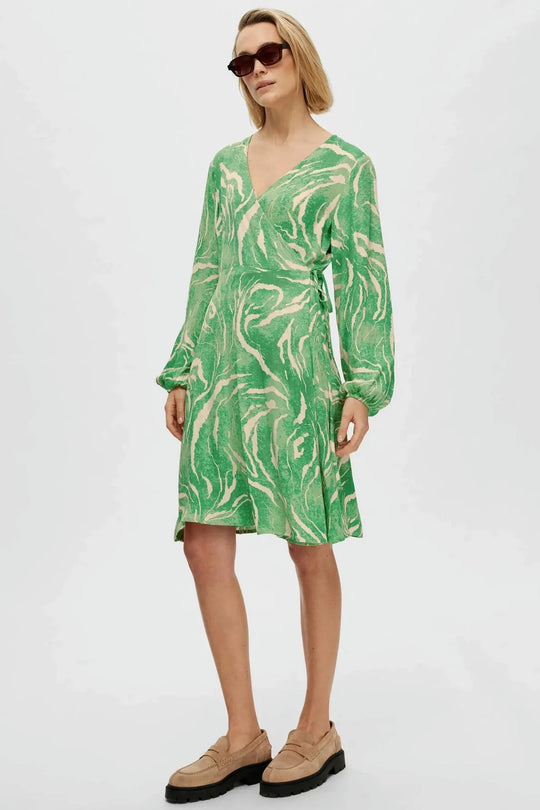 Kjole | Selected Femme Fiola Wrap Dress, absinthe Green