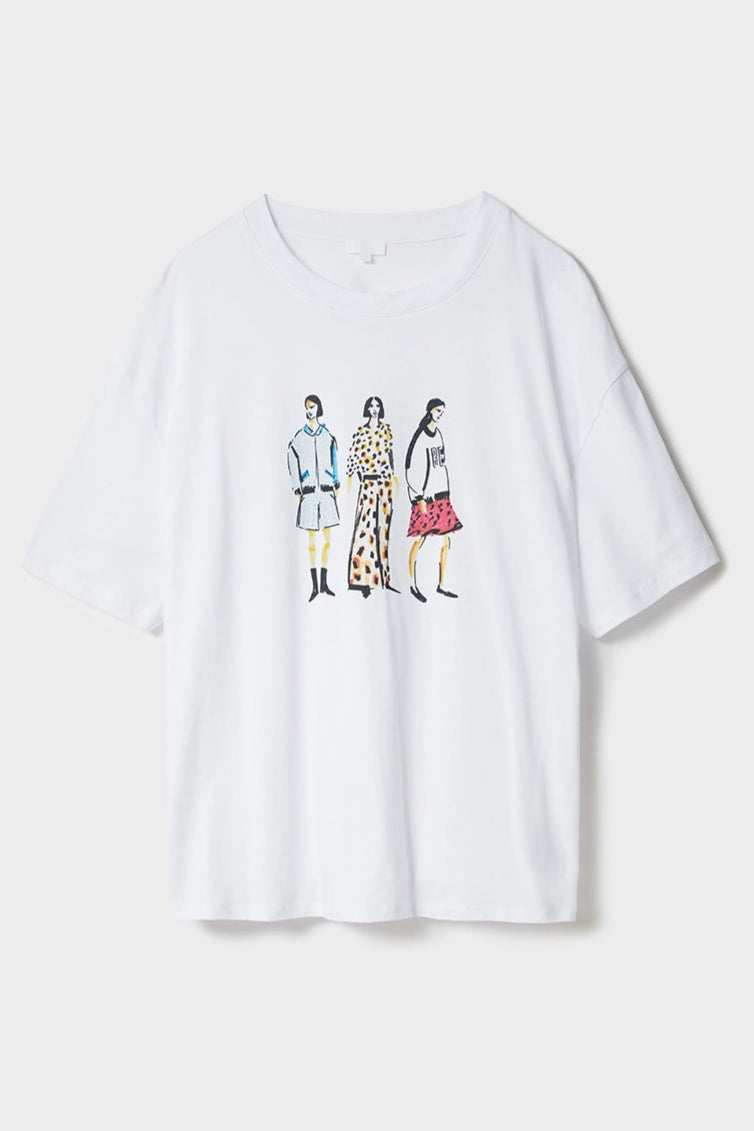 Lala Berlin Celia Cotton T-shirt – Boyfriend fit med Lala Art Print White. Blød og åndbar t-shirt i 100% bomuld. 